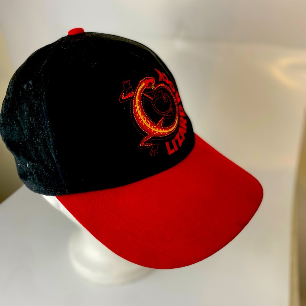 Vintage 80’s Marlboro Lizard Rock Snap Back Cap